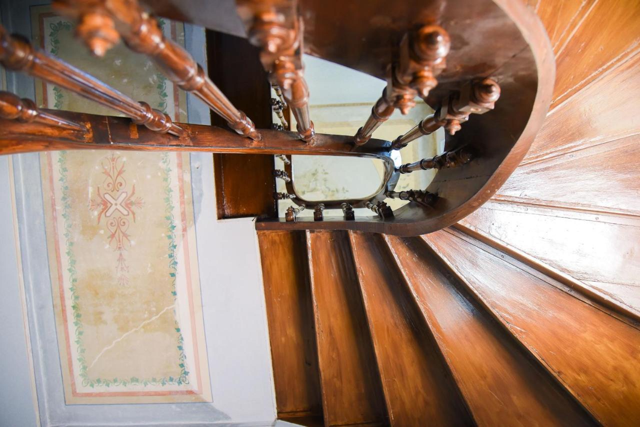 Neoclassical Athens Residence Экстерьер фото