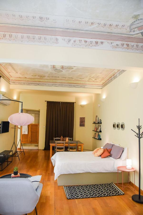Neoclassical Athens Residence Экстерьер фото