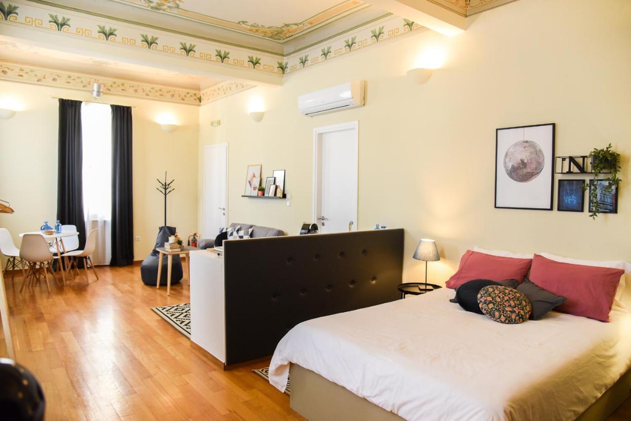 Neoclassical Athens Residence Экстерьер фото